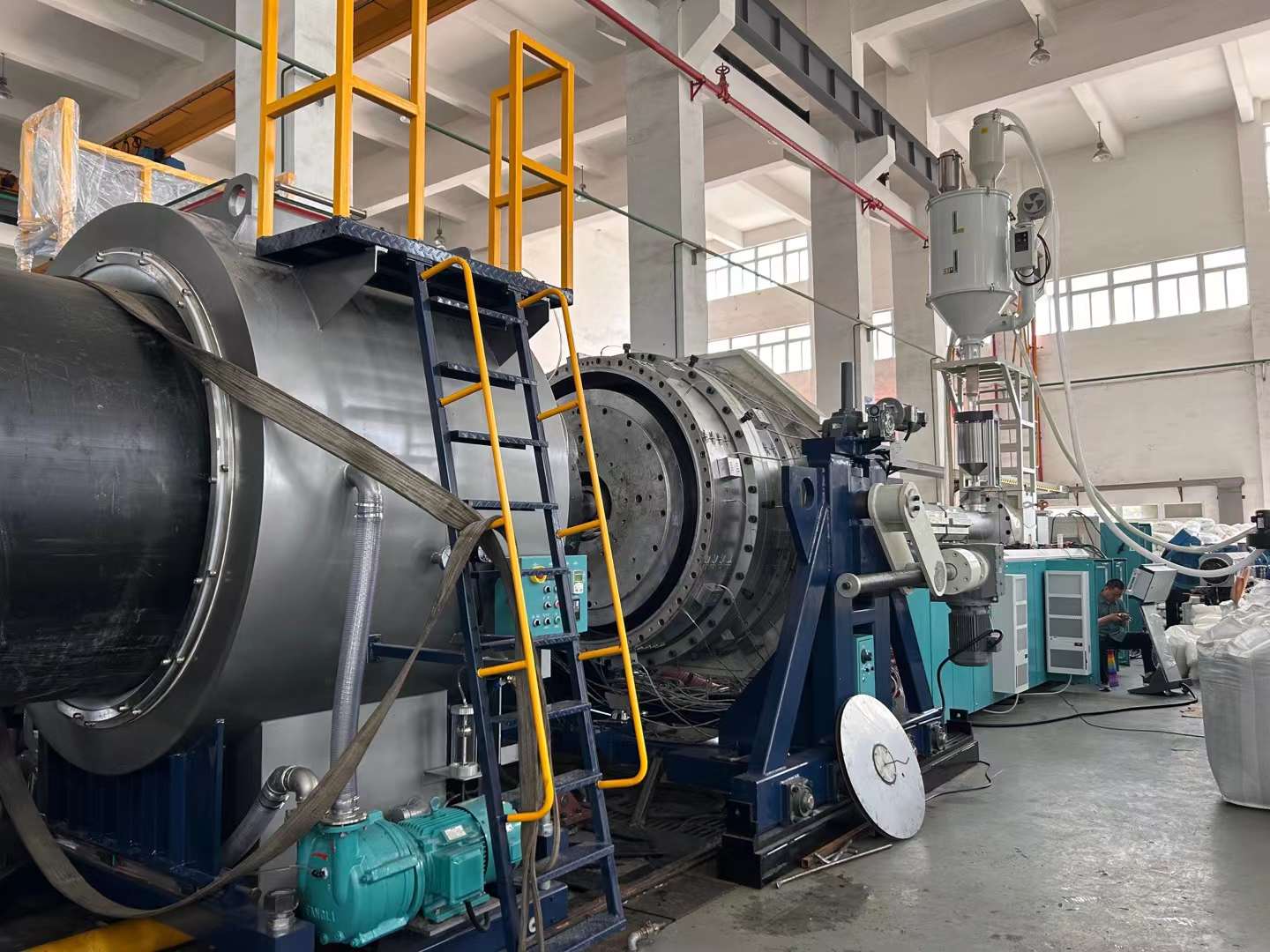 Yüksək qalınlıq və böyük diametrli borular: Boru ekstruziyasında sag qarşısını almaq olar