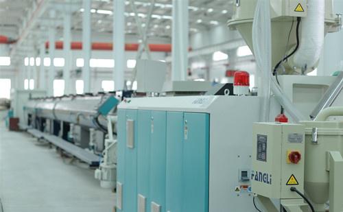 PVC ekstruder materialın vahid qarışmasını necə təmin edir?